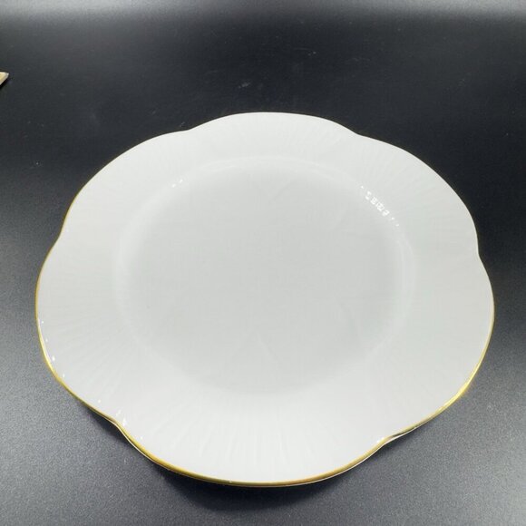 Shelley Dainty White Dish Plate Set Flower Shaped Gold Trim Set 4 Bone China Set - Picture 7 of 12